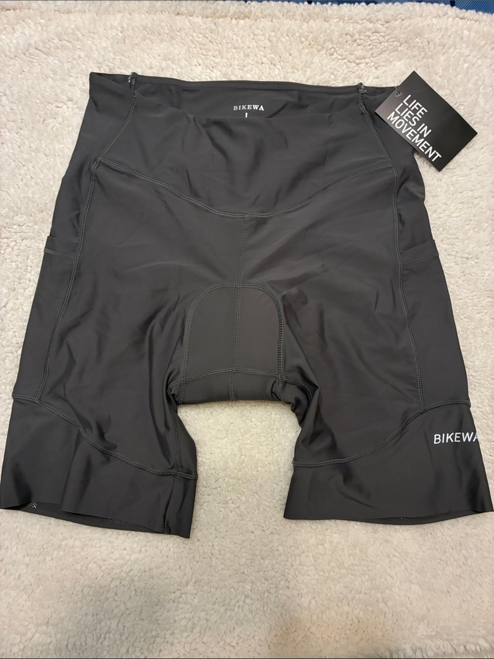 NWT Women’s Bikewa Gray Padded Cycling Shorts Large|Athletic | Bike Activewear